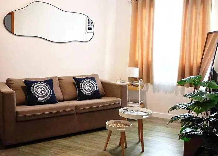 Cozy 1-br In Antara Residences Appartement *